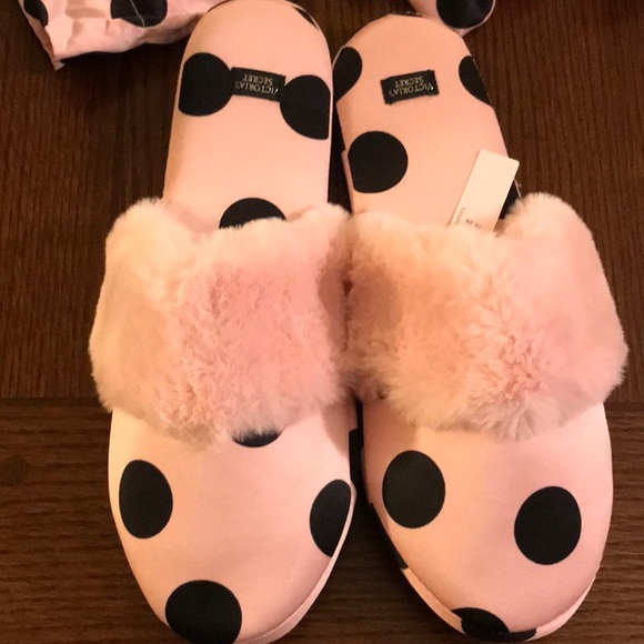 VICTORIA SECRET 2P PAIR SLEPERS - Picture 2 of 6